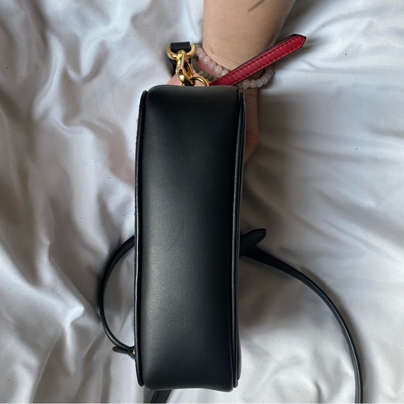 fendi camera bag - Picture 6 of 11